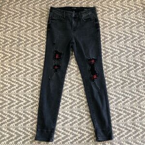 Judy Blue skinny fit distressed Buffalo plaid jeans size 7/28